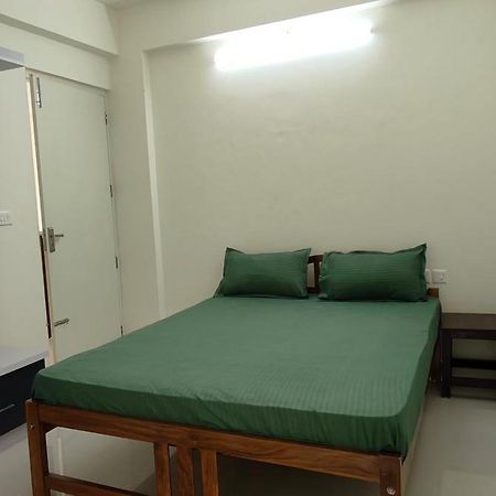 Hobiz Serviced Apartments Chalakuzhy Nr Medical College Trivandrum Thiruvananthapuram Luaran gambar